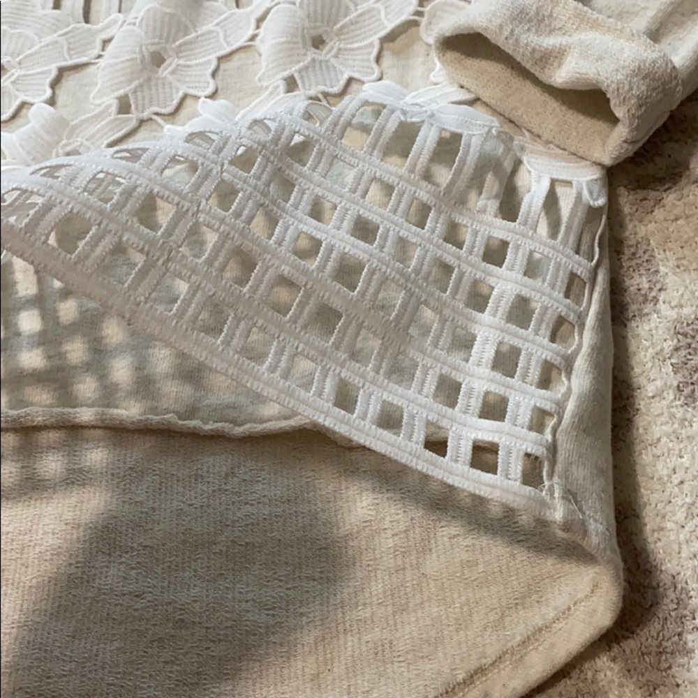 Pilcro and the Letterpress Garden Lace Pullover - Picture 6 of 10
